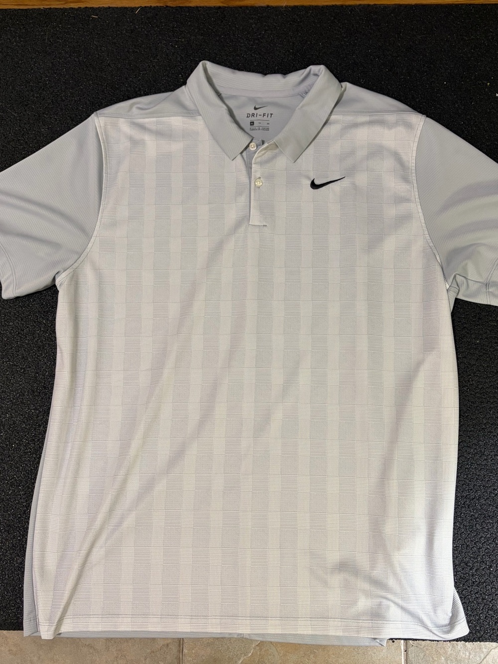 Nike Men’s Gray Dri-FIT Golf Polo